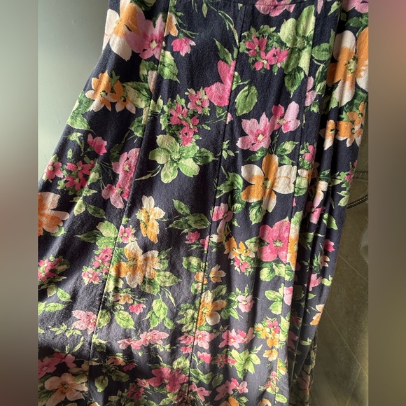 Old Navy Floral Navy Dress size M - Picture 3 of 6